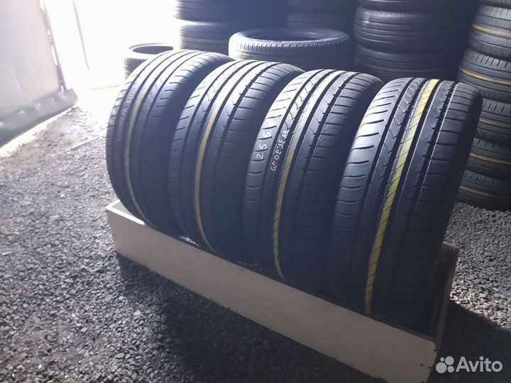 Goodyear EfficientGrip 255/45 R20 и 285/40 R20 104Y