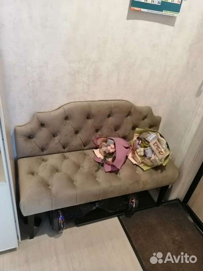 Диван в каретной стяжке