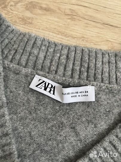 Свитер zara