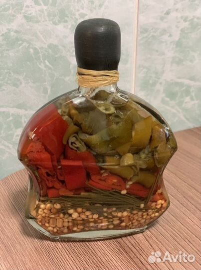 Бутылка декоративная