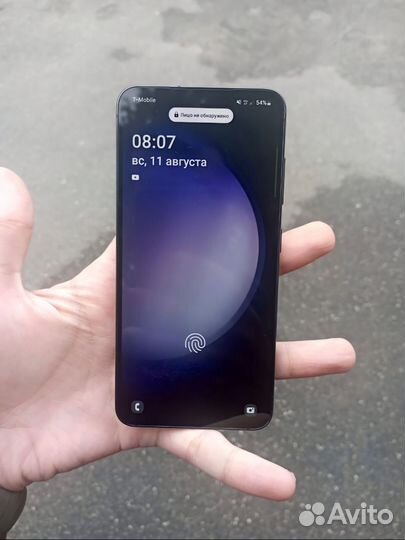 Samsung Galaxy S23, 8/256 ГБ
