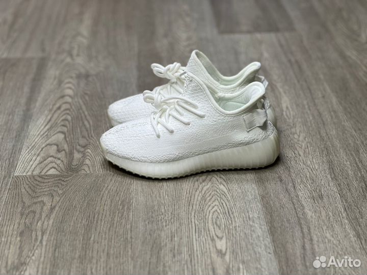 Кроссовки Adidas Yeezy Boost 350 v2 White (36-45)