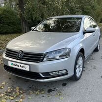 Volkswagen Passat 1.8 AMT, 2011, 147 000 км, с пробегом, цена 1 090 000 руб.