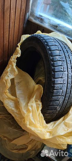 Continental ContiWinterViking 2 195/55 R15 89T