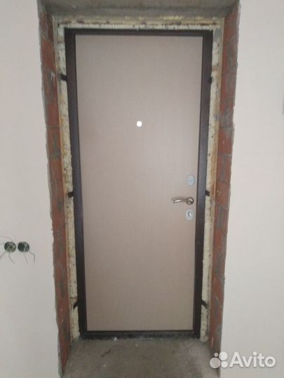 Дверь входная металлическая уличная