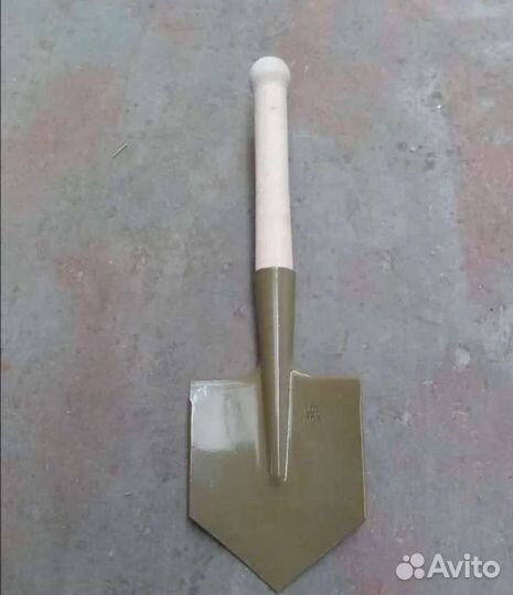 Лопата Ратник