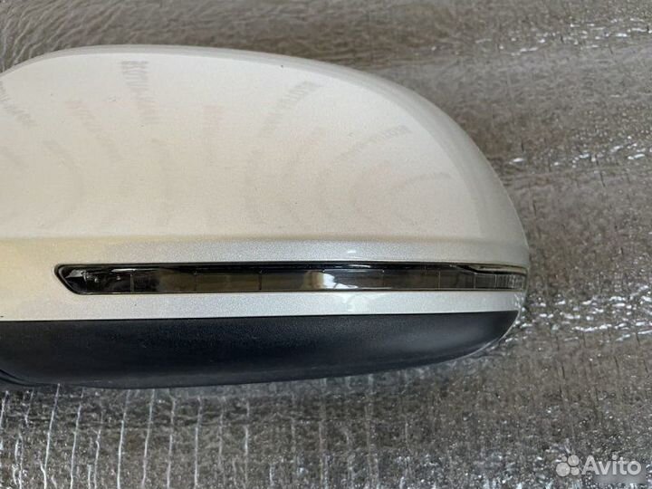 Зеркало левое Audi A4 B8 2.0 tfsi multitronic