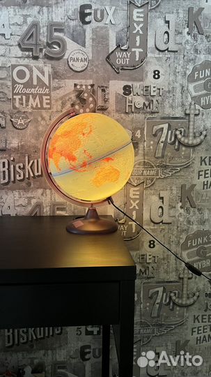 Глобус с подсветкой (Италия)