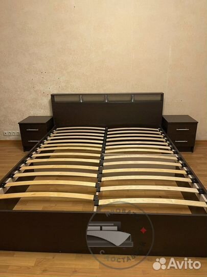 Кровать двухспальная
