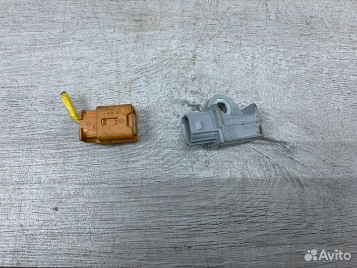 Датчик удара Hyundai I20 хэтчбек G4LA 2013