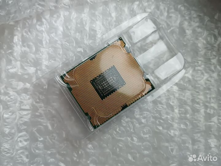 Процессор Intel Xeon E5 2620