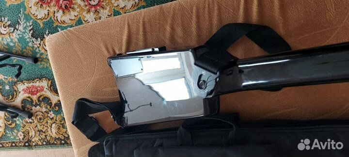 Продам бас гитару