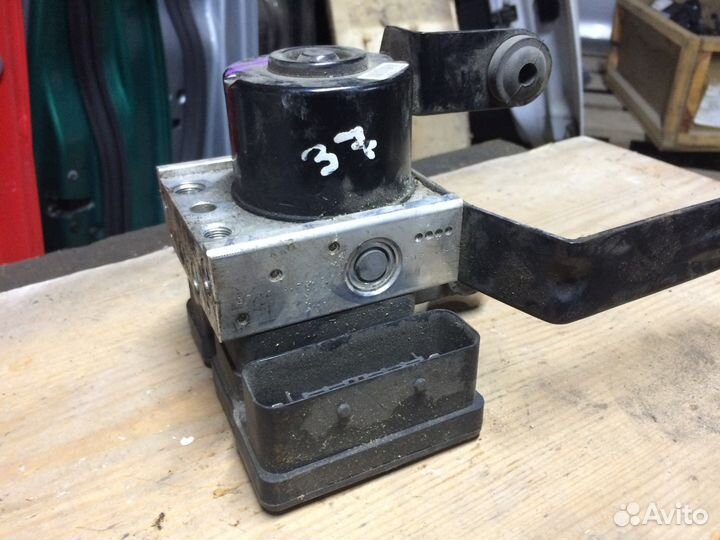 Блок ABS Ford Focus 2