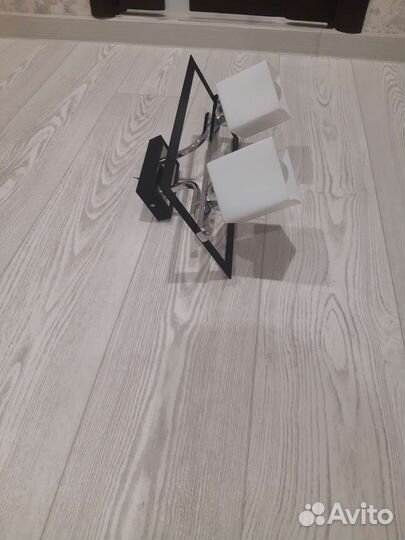 Светильник потолочный