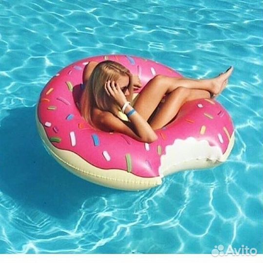 Надувной круг пончик матрас фламинго лебедь