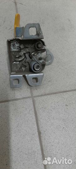 Замок капота Peugeot Boxer 3/2012