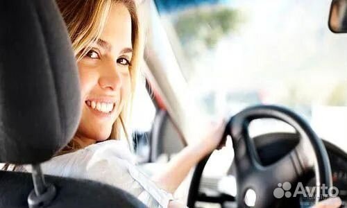 Водитель-экспедитор с личным легковым автомобилем