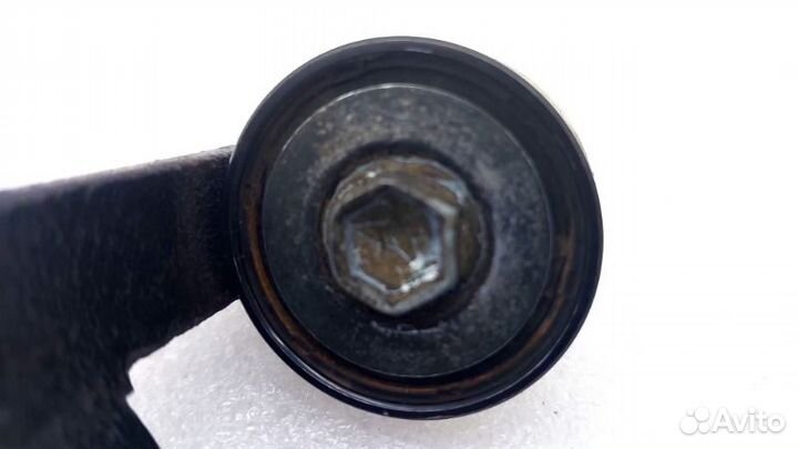 Ролик-натяжитель ручейкового ремня Toyota Land