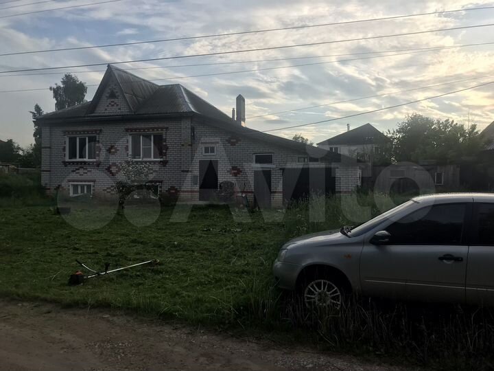 Дом 94,9 м² на участке 10,9 сот.