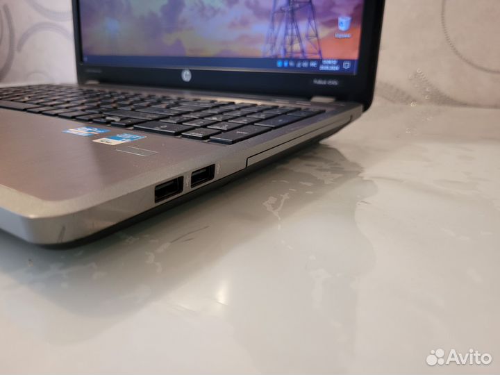 Ноутбук с core i5, два жёстких диска