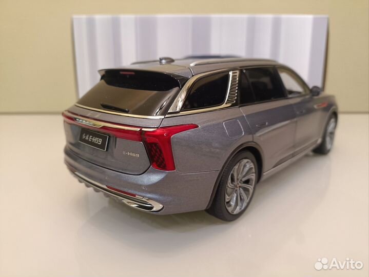 Hongqi E-HS 9 (20-23г) Gray 1:18