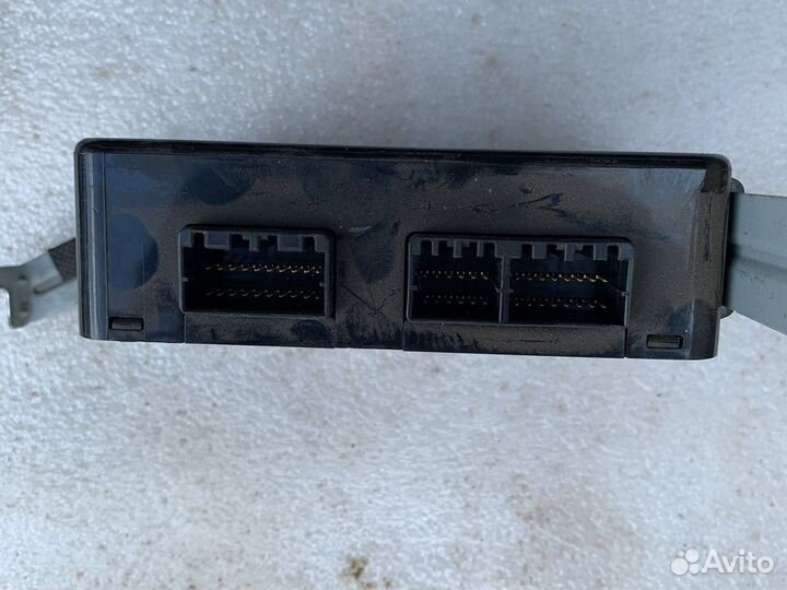 Блок управления замком hyundai elantra XD