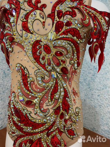 Продам купальник для художественной гимнастике