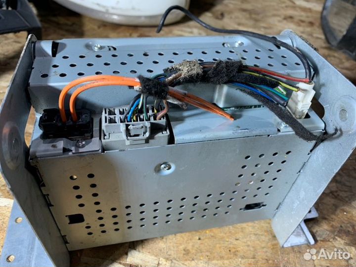 Магнитола Land Rover Freelander 2 3.2 B6324S