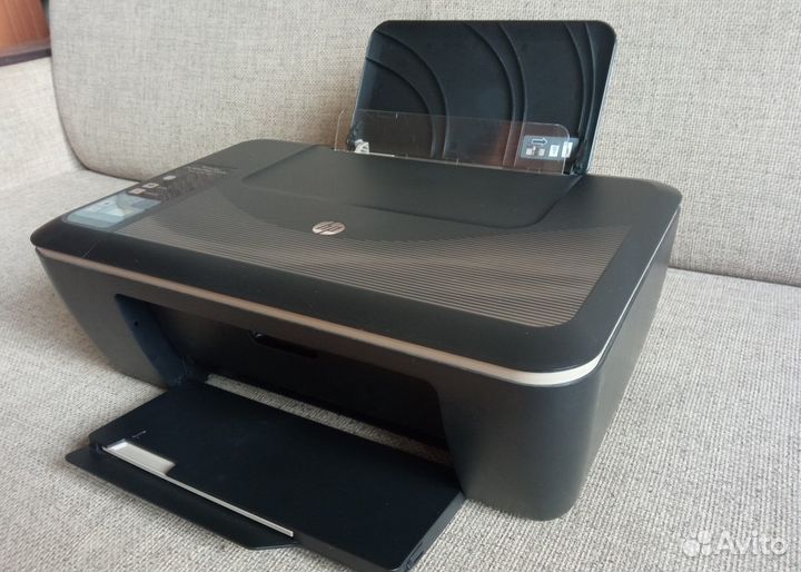Принтер HP Deskjet 2520hc + картриджи