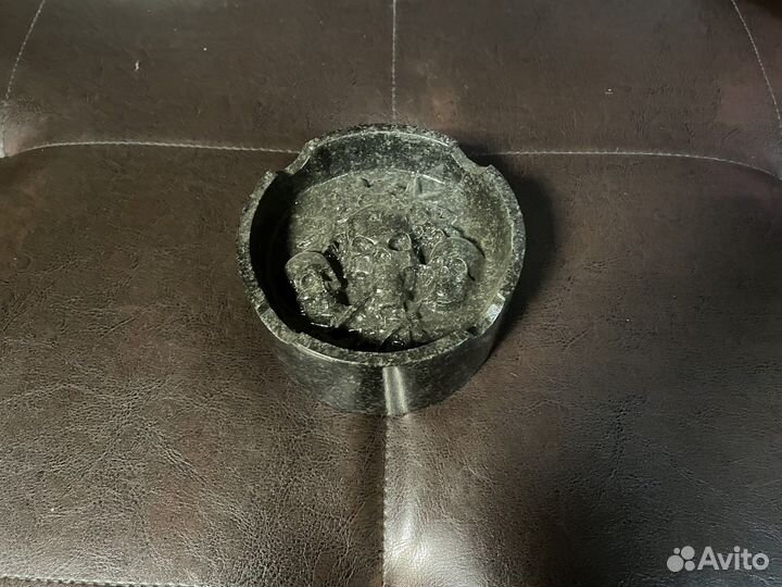 Пепельница из камня