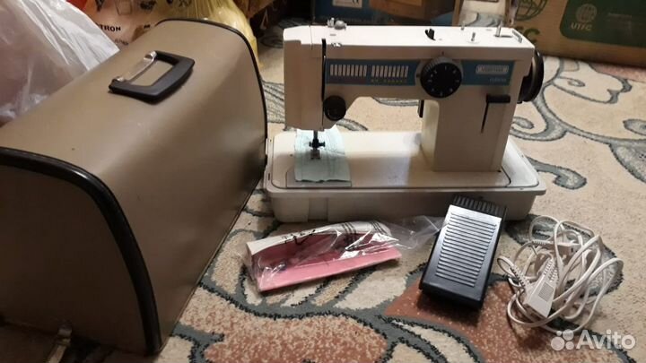 Швейная машинка