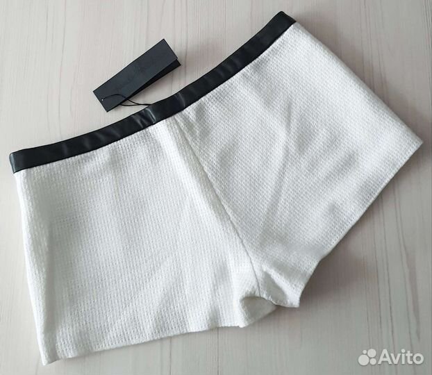 Шорты женские 44 Karl Lagerfeld новые