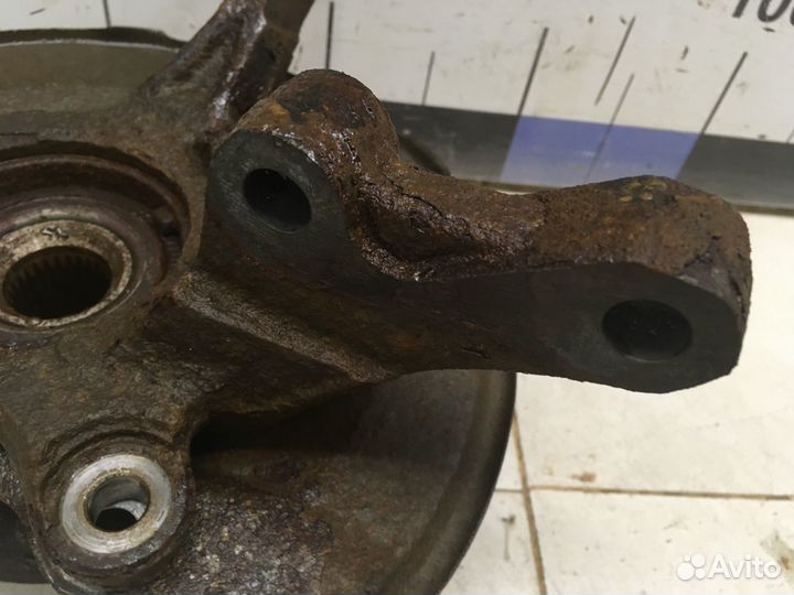 Кулак поворотный передний левый Lancer (CX,CY) 200