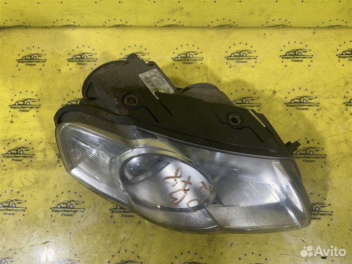 Фара передняя правая Volkswagen Passat