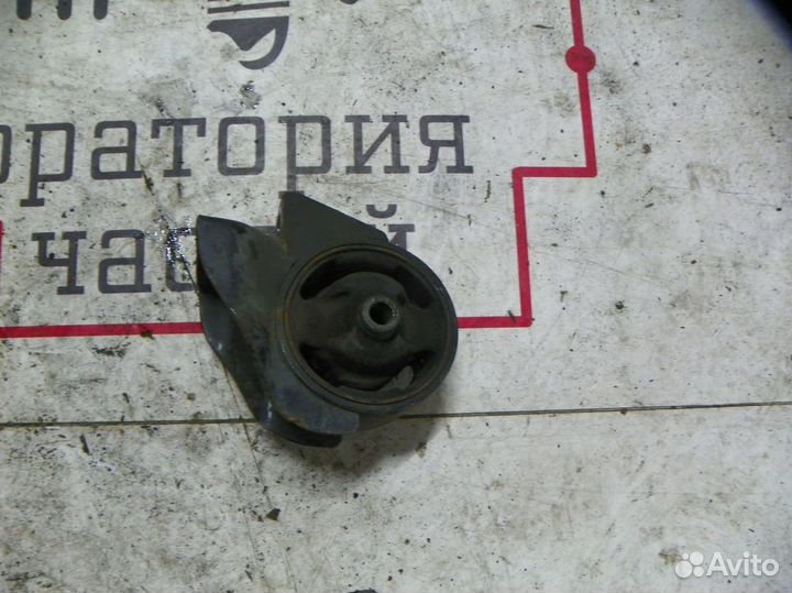 Опора двигателя задняя Kia Sportage