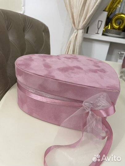 Коробка подарочная