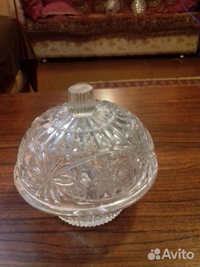 Хрусталь отличного качества, сделан в СССР