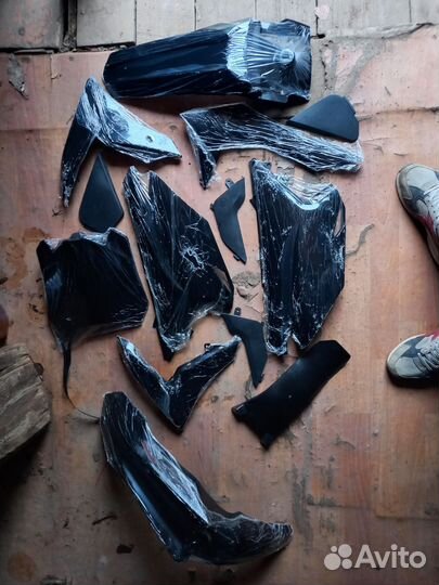 Пластик,обтекатель,крылья BSE Z3, z10 эндуро