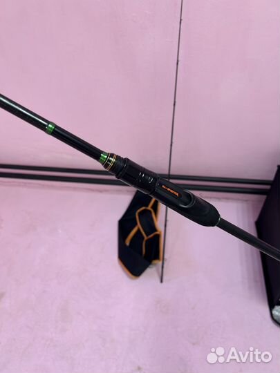 Б/У Cпиннинг Tict Upsetter S802H-Sis R-Special