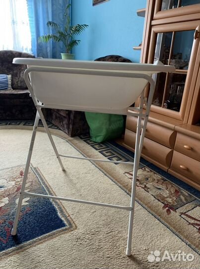 Ванночка с подставкой Mothercare