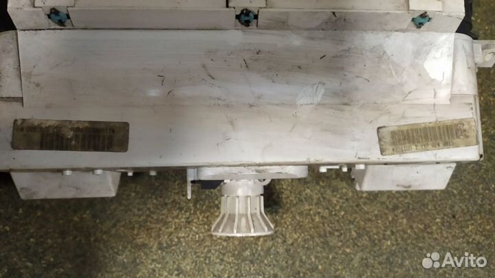 Щиток приборов Passat B3 Golf3 1991г 1.8л