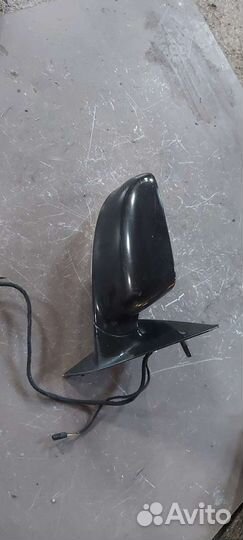 Зеркало боковое правое на Volkswagen Phaeton