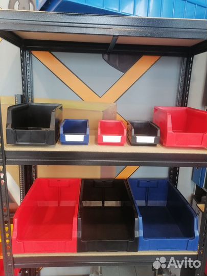 Ящик пластиковый