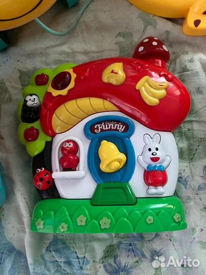 Развивающие игрушки для малышей