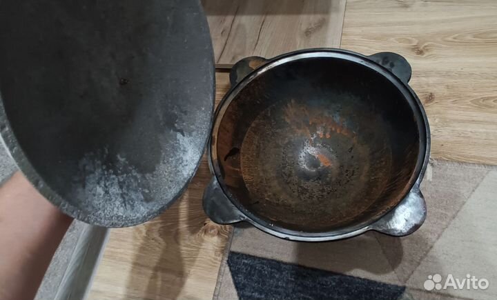 Казан чугунный узбекский