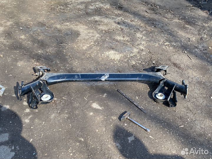 Peugeot 408 задняя балка