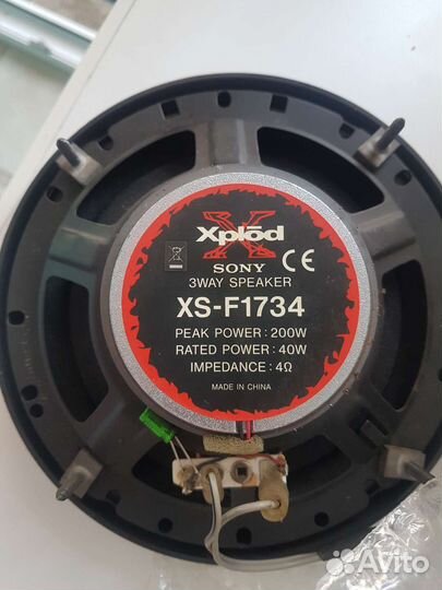 Колонки в авто Sony и Pioner