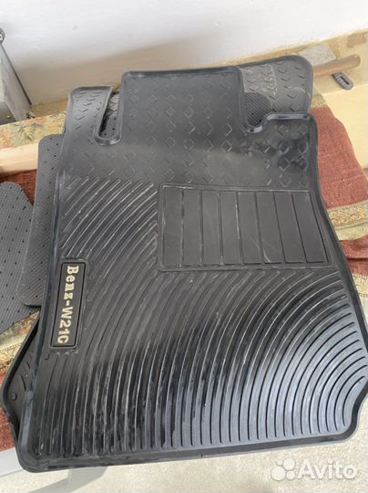 Автомобильные коврики