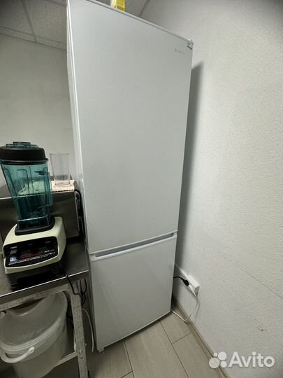 Холодильник