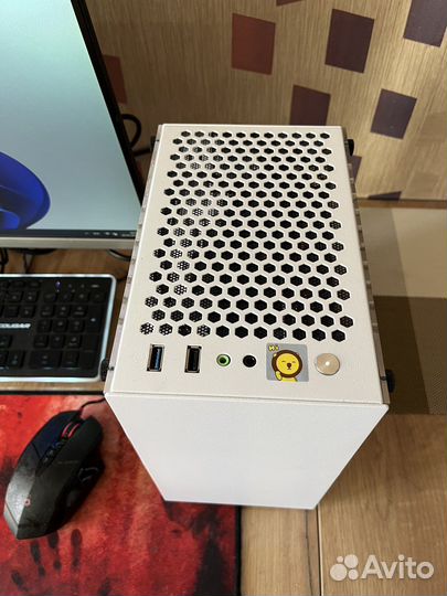 Продам mini pc, i5-10400f, 1660ti, 16gb, 500gb